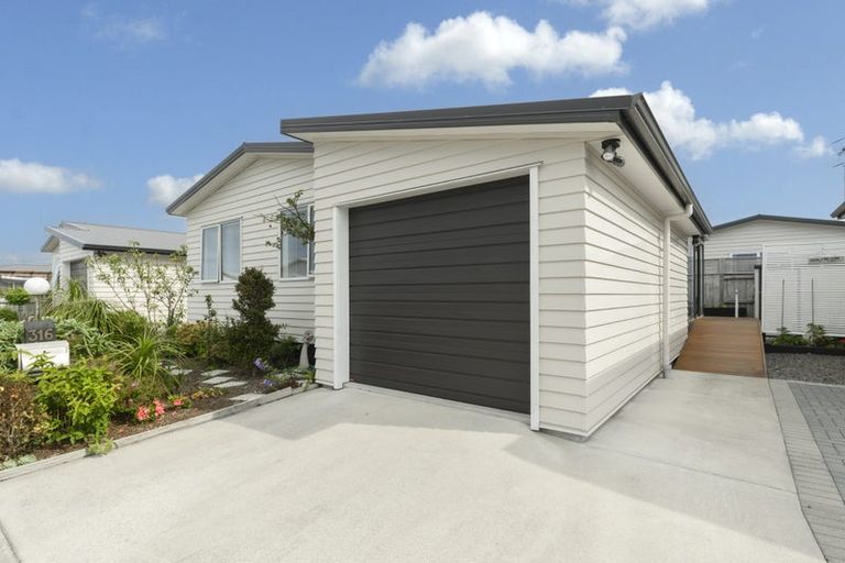 Photo of property in 316/11 Kamahi Crescent, Papamoa Beach, Papamoa, 3118