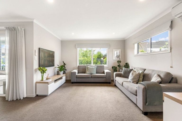 Photo of property in 18 Excelsa Place, Papamoa Beach, Papamoa, 3118