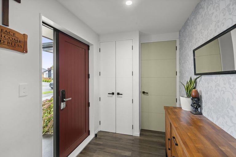Photo of property in 6 Kilmurry Street, Halswell, Christchurch, 8025