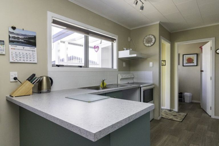 Photo of property in 10 Thames Road, Paeroa, 3600