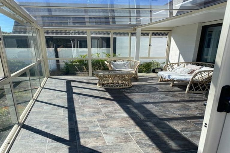 Photo of property in 1/25 Kingham Place, Avonhead, Christchurch, 8042