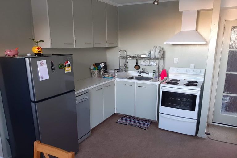 Photo of property in 3a Kingsley Street, Stokes Valley, Lower Hutt, 5019