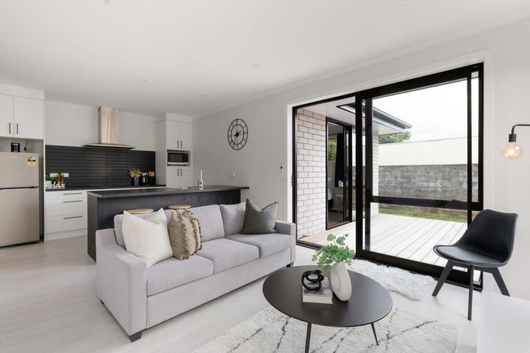 Photo of property in 22 Tui Drive, Picton, 7220