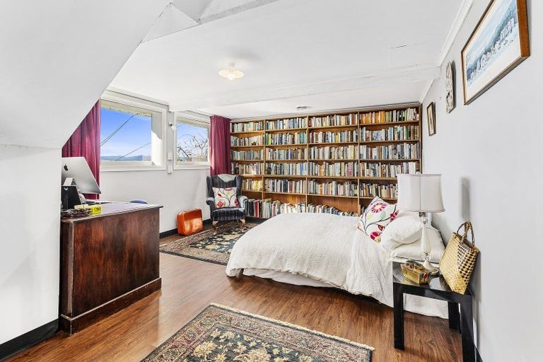 Photo of property in 19 Grosvenor Terrace, Wadestown, Wellington, 6012