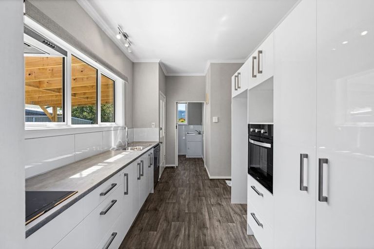 Photo of property in 4 Shelduck Road, 9371