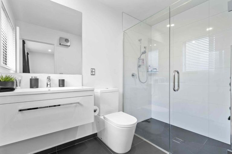Photo of property in 9 Lambies Street, Marshland, Christchurch, 8083