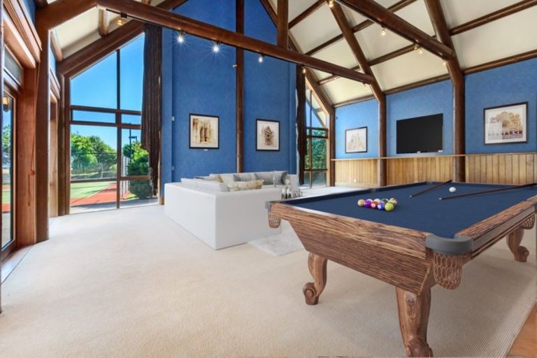 Photo of property in 132 Milne Drive, Paraparaumu, 5032