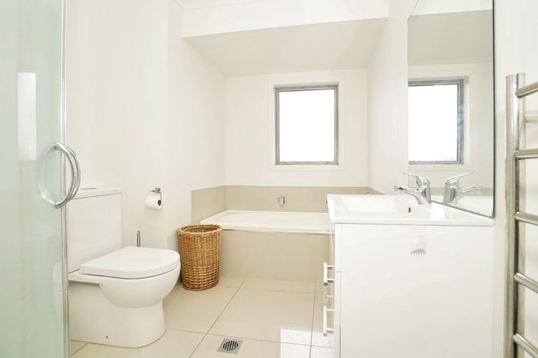 Photo of property in 7u2 Vialou Street, Hamilton Central, Hamilton, 3204