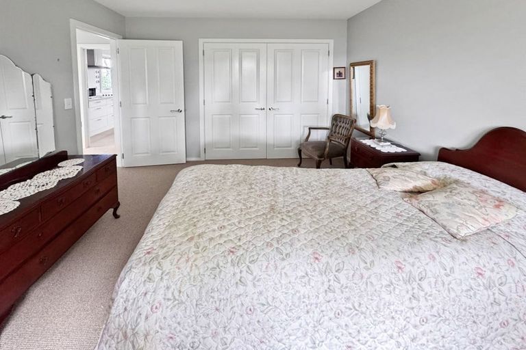 Photo of property in 1/10 Searells Road, Strowan, Christchurch, 8052