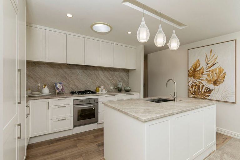 Photo of property in The Georgian, 2d/8 Sidmouth Street, Mairangi Bay, Auckland, 0630