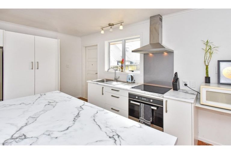 Photo of property in 1/48 Churchill Avenue, Manurewa, Auckland, 2102