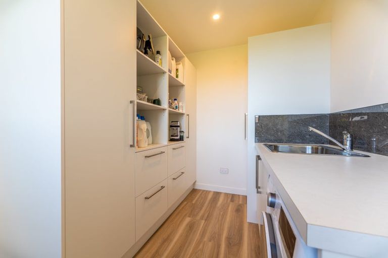 Photo of property in 14 Chelmsford Street, Hampden, 9410