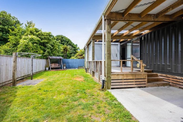 Photo of property in 44 Oberon Street, Stratford, 4332