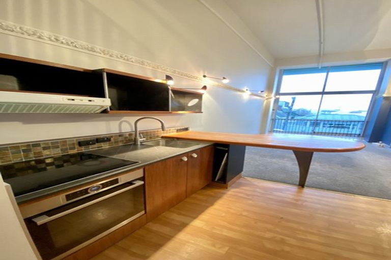 Photo of property in Qba Apartments, 1p/51 Webb Street, Mount Cook, Wellington, 6011