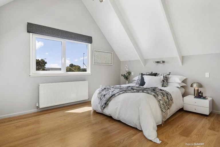 Photo of property in 1 Tamahine Street, Maupuia, Wellington, 6022