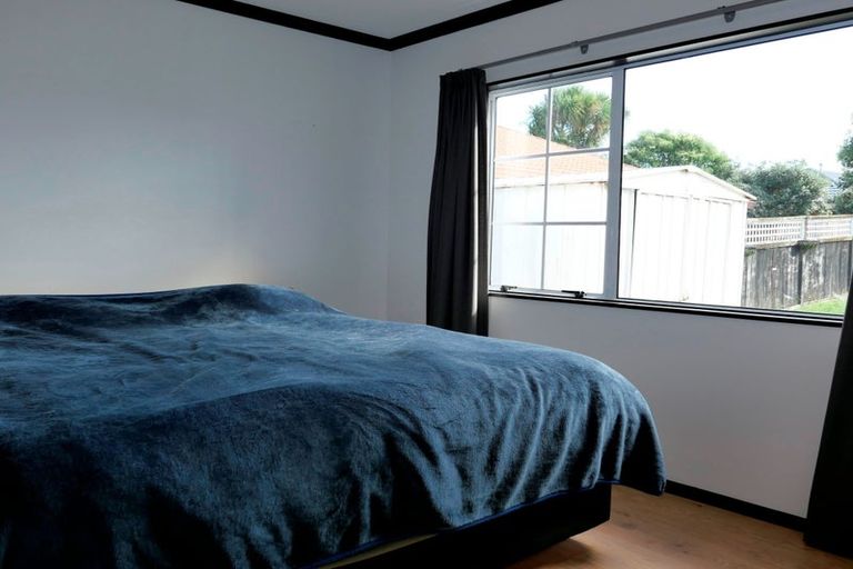 Photo of property in 27 College Drive, Paraparaumu, 5032