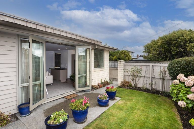 Photo of property in 1/173 Cashmere Road, Hoon Hay, Christchurch, 8025