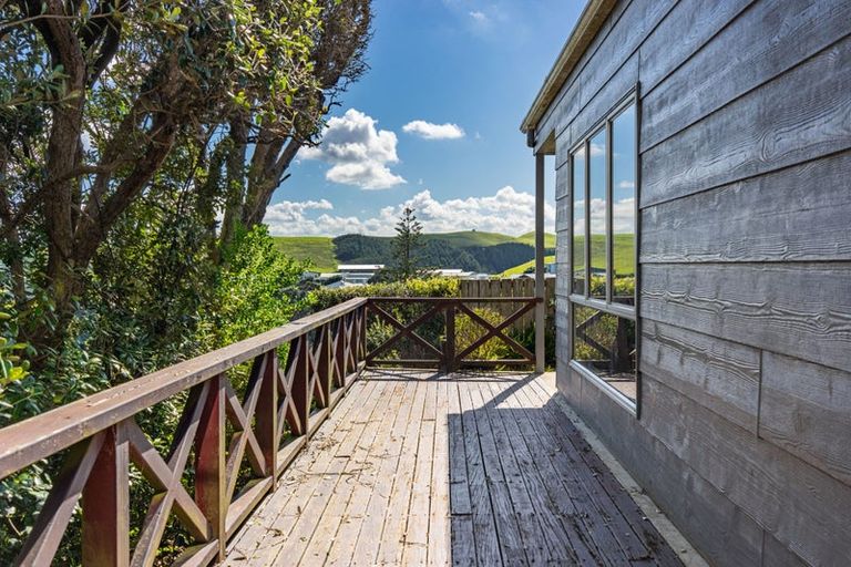 Photo of property in 28 Kelly Street, Baylys Beach, Dargaville, 0377