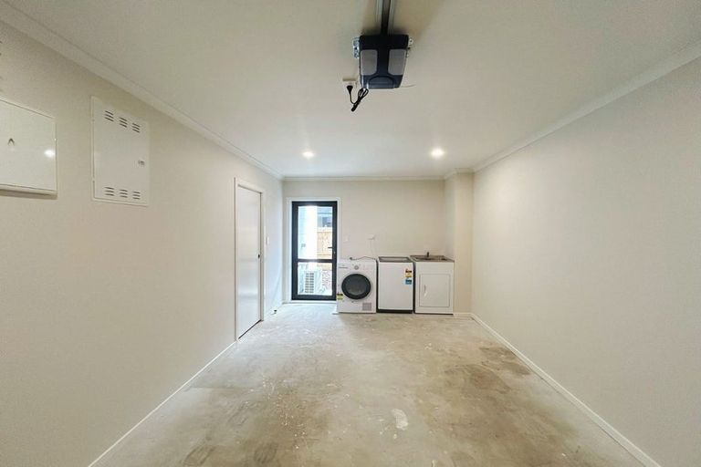 Photo of property in 26u2 May Street, Hamilton East, Hamilton, 3216