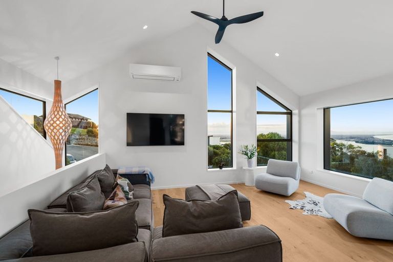 Photo of property in 25 Revelation Drive, Clifton, Christchurch, 8081