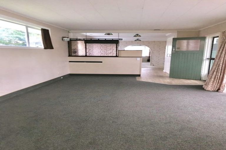 Photo of property in 182 Cambridge Street, Levin, 5510