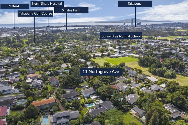 Photo of property in 11 Northgrove Avenue, Hillcrest, Auckland, 0627