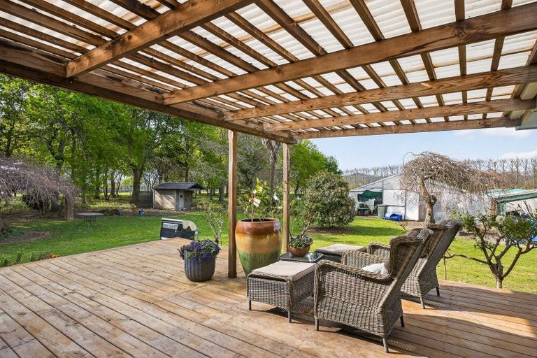 Photo of property in 8 Ingram Road, Waerengaahika, Gisborne, 4071