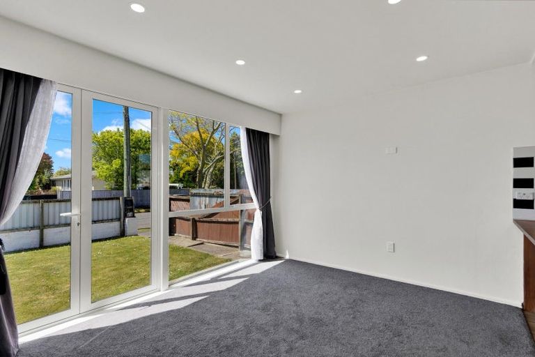 Photo of property in 2/45 Cobra Street, Halswell, Christchurch, 8025