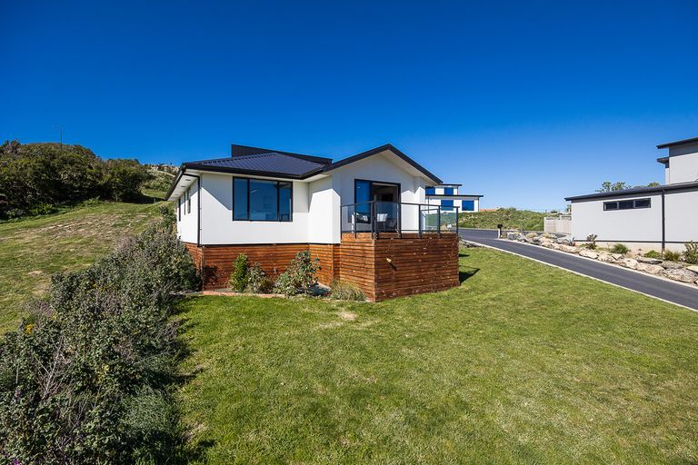 Photo of property in 14 Sunset Terrace, Ocean Grove, Dunedin, 9013