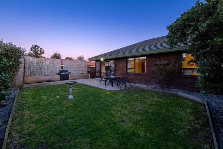 Photo of property in 29 Royleen Street, Casebrook, Christchurch, 8051