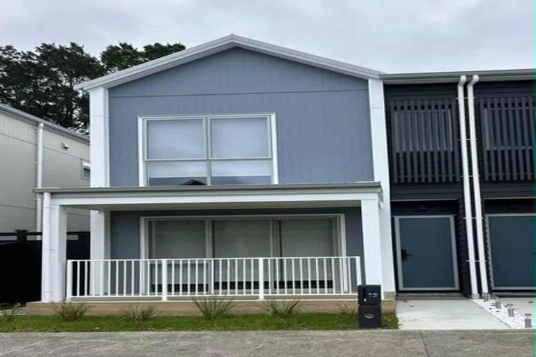 Photo of property in 13 Yellow Pear Lane, Karaka, 2578