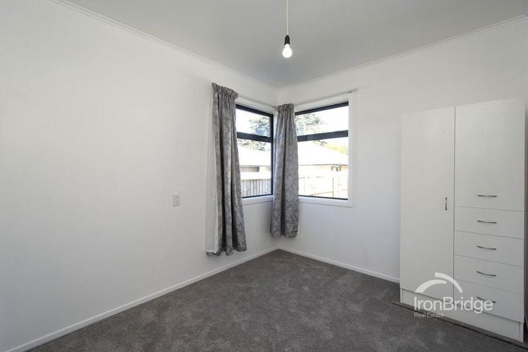 Photo of property in 32 Amyes Road, Hornby, Christchurch, 8042
