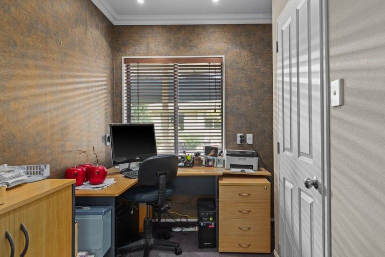 Photo of property in 287 Church Road, Greenmeadows, Napier, 4112