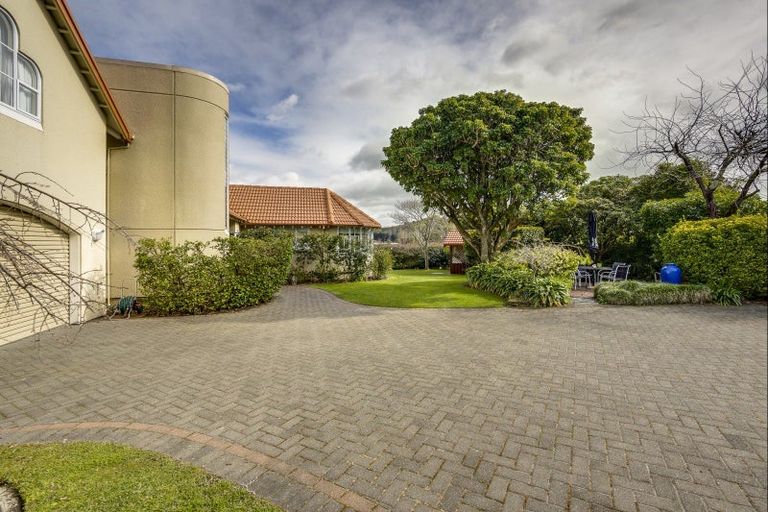 Photo of property in 75 Le Quesne Road, Bay View, Napier, 4104
