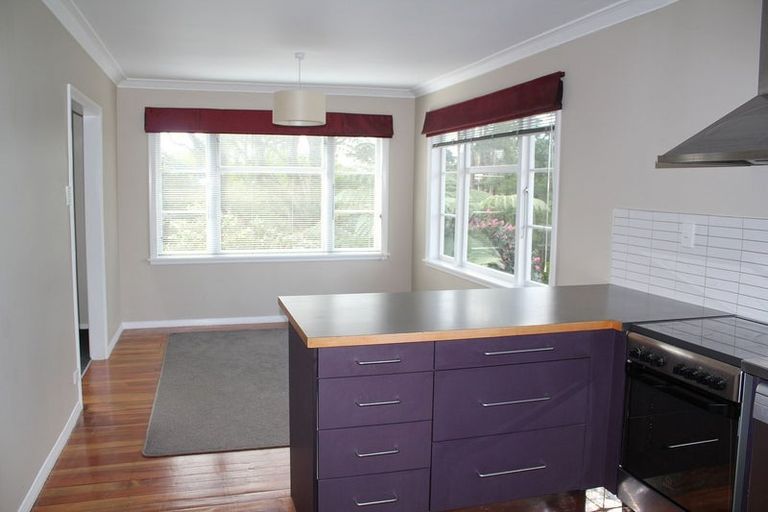 Photo of property in 14 Torbay Street, Brooklands, New Plymouth, 4310