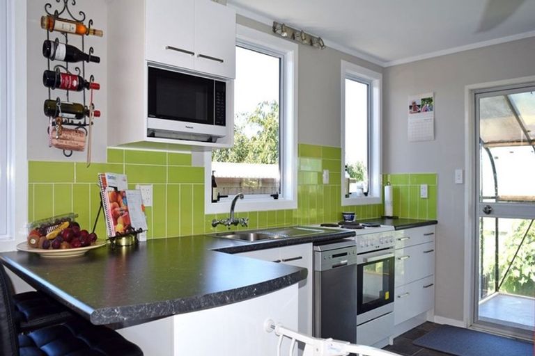 Photo of property in 7 Hinemoa Avenue, Taupo, 3330