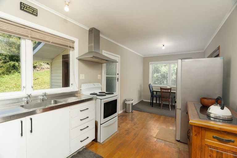 Photo of property in 53 Ogle Crescent, Te Kamo, Whangarei, 0112