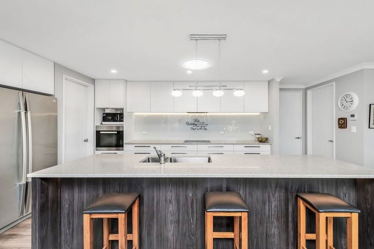 Photo of property in 36 Flint Road, Rolleston, 7614