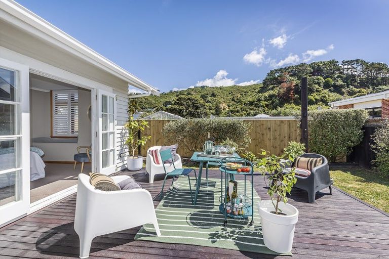Photo of property in 224 The Parade, Island Bay, Wellington, 6023