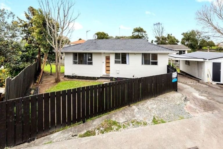 Photo of property in 64 Henwood Road, Mangere East, Auckland, 2024