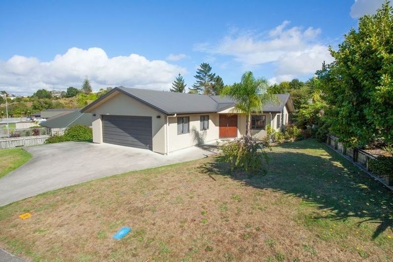 Photo of property in 9 Pandora Rise, Huntly, 3700