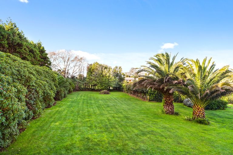 Photo of property in 6 Karioitahi Road, Waiuku, 2123