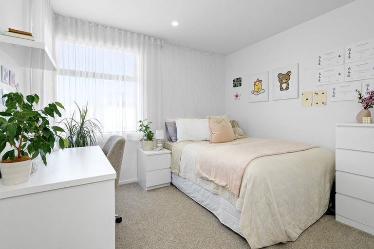 Photo of property in 2/102 Swayne Road, Cambridge, 3434