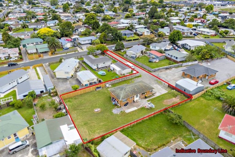 Photo of property in 18 President Avenue, Papakura, 2110