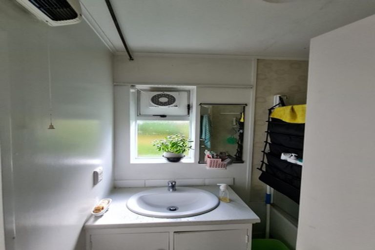 Photo of property in 11u6 Trafalgar Street, Johnsonville, Wellington, 6037
