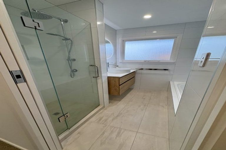 Photo of property in 80 Daniels Road, Redwood, Christchurch, 8051