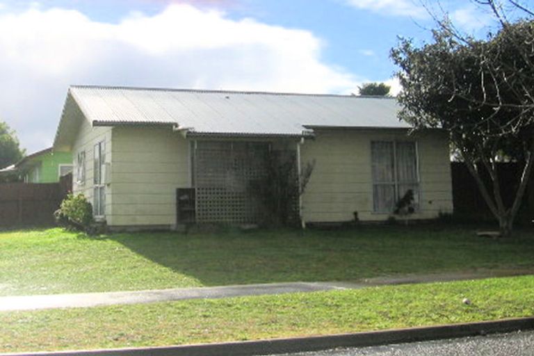 Photo of property in 14 Ramsey Crescent, Flaxmere, Hastings, 4120