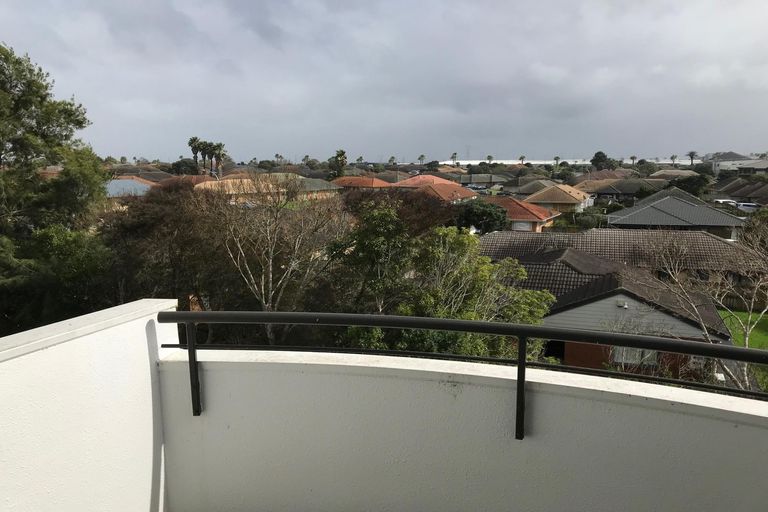 Photo of property in 22/150 Chapel Road, Flat Bush, Auckland, 2019