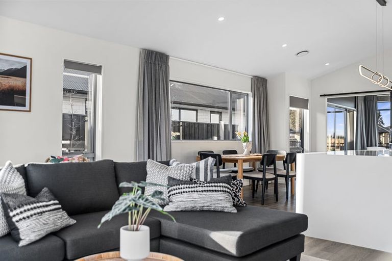 Photo of property in 6 Strowan Avenue, Elgin, Ashburton, 7700