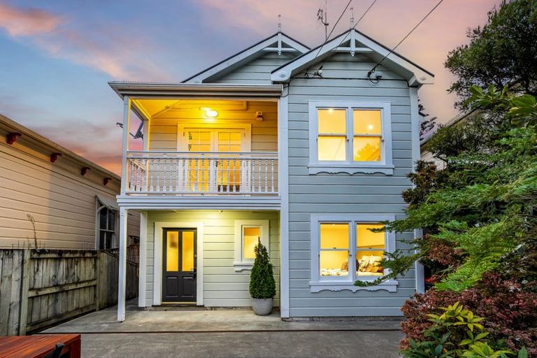 Photo of property in 159a Hanson Street, Newtown, Wellington, 6021